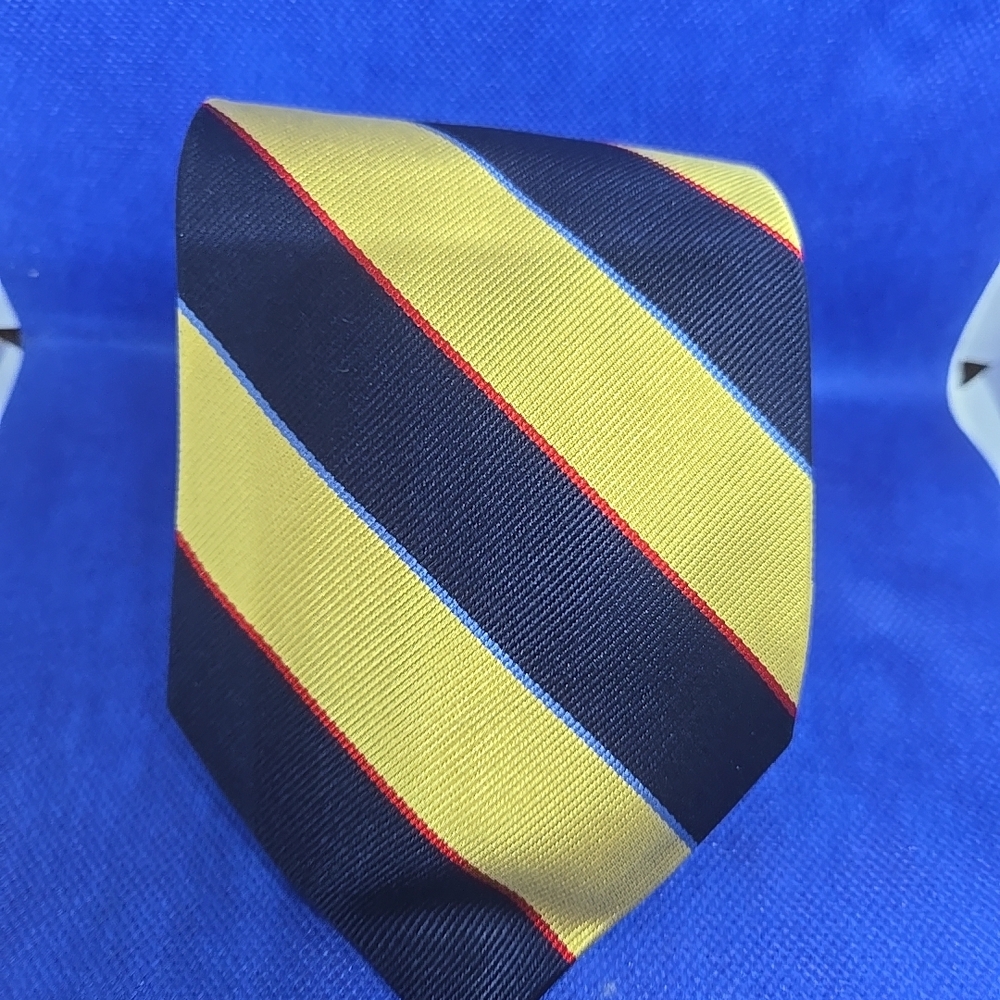 Brooks Brothers Bold Yellow and Navy Tie